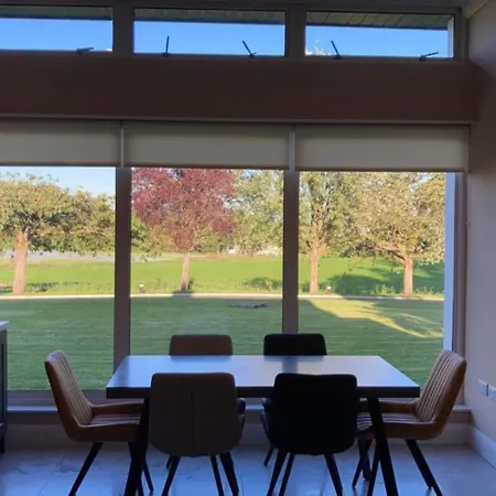Highgrange Apartment *
