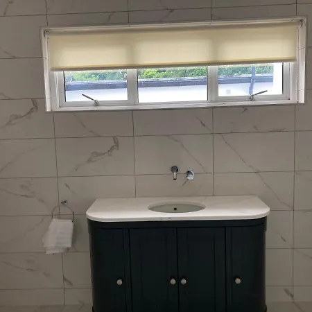 Highgrange Apartment *